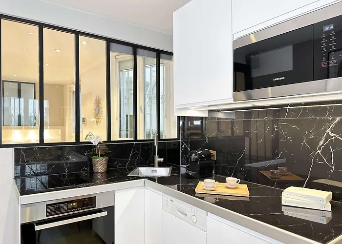 Deluxe Apartment Near The Tour Eiffel